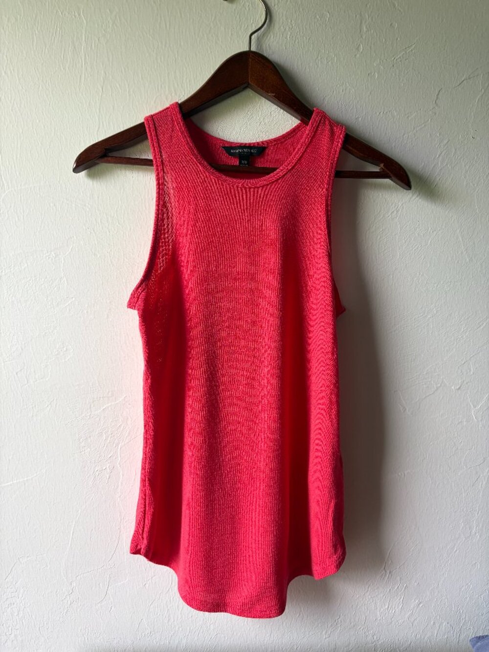 Banana Republic Coral Knit Tank Top Size XS